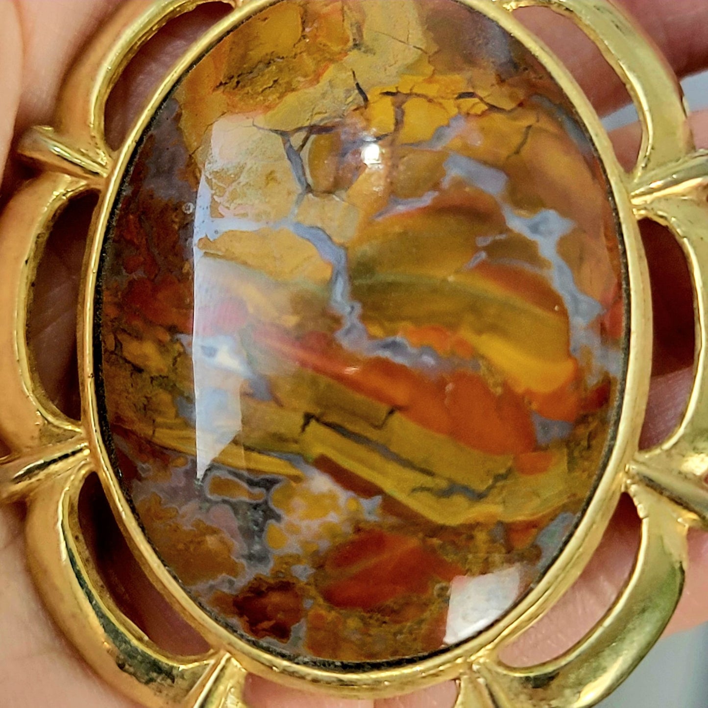 Red Jasper Pendant Necklace Gold Tone Chain Women Jewelry Stone Cabochon Vintage