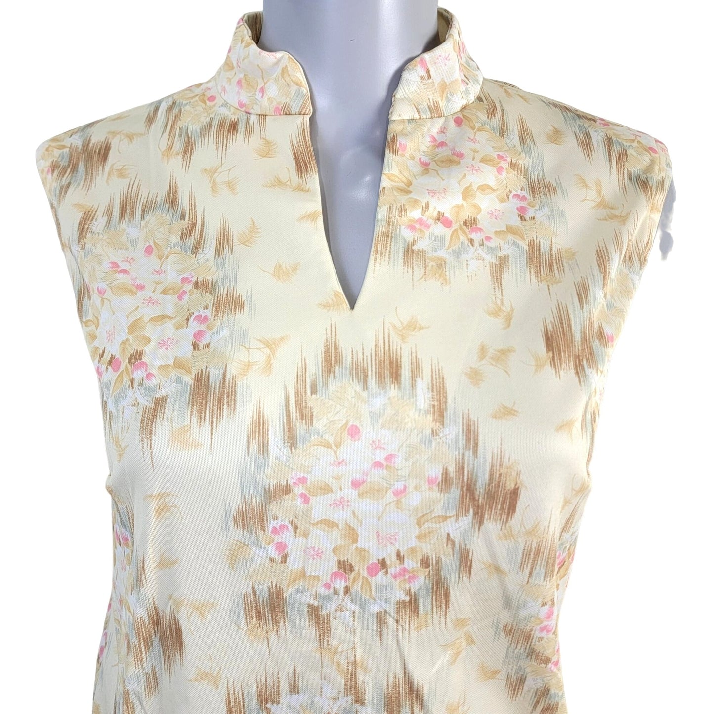 Vintage 70s Floral Tank Top Women 14 XL Beige Pink Sleeveless Shirt
