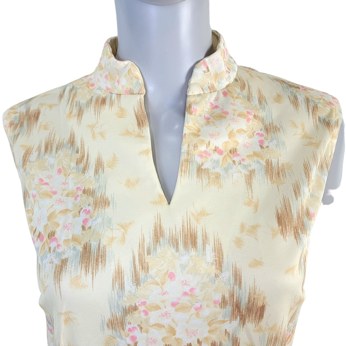 Vintage 70s Floral Tank Top Women 14 XL Beige Pink Sleeveless Shirt