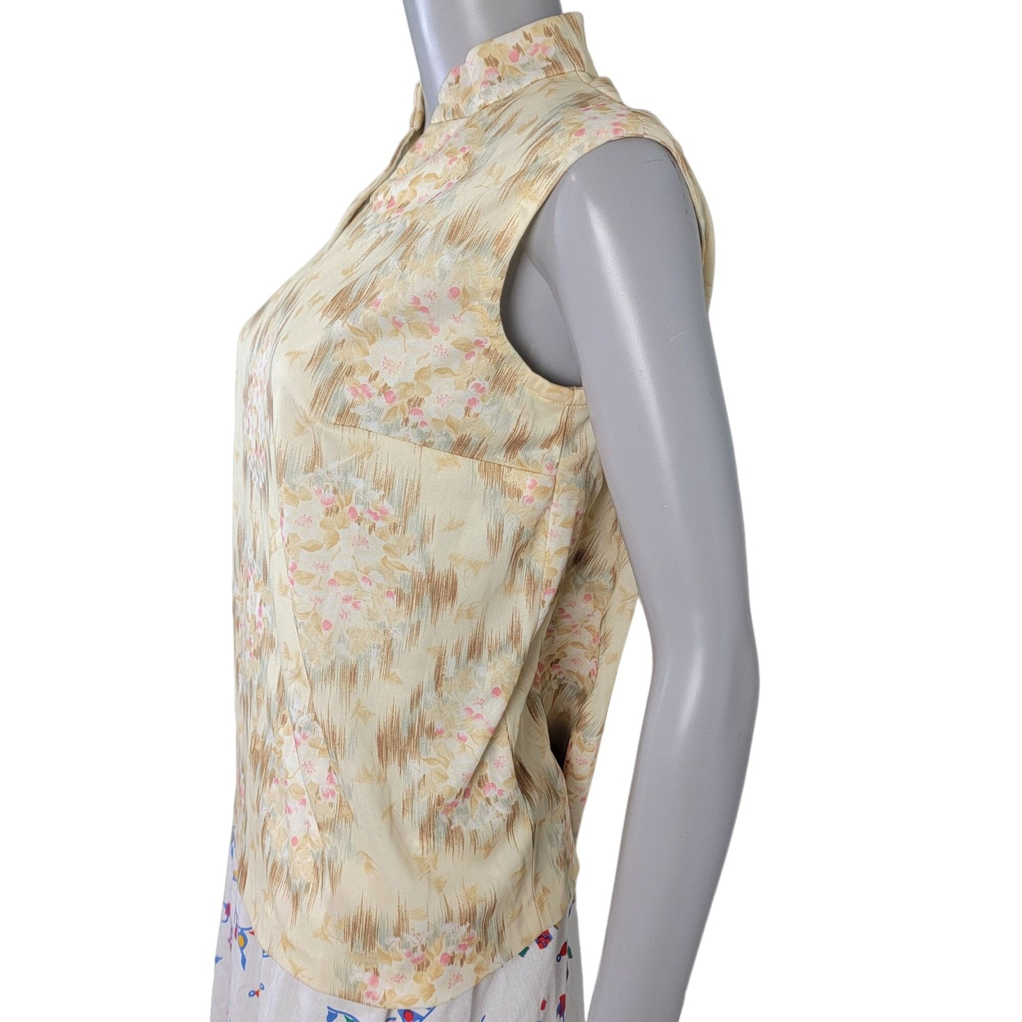 Vintage 70s Floral Tank Top Women 14 XL Beige Pink Sleeveless Shirt