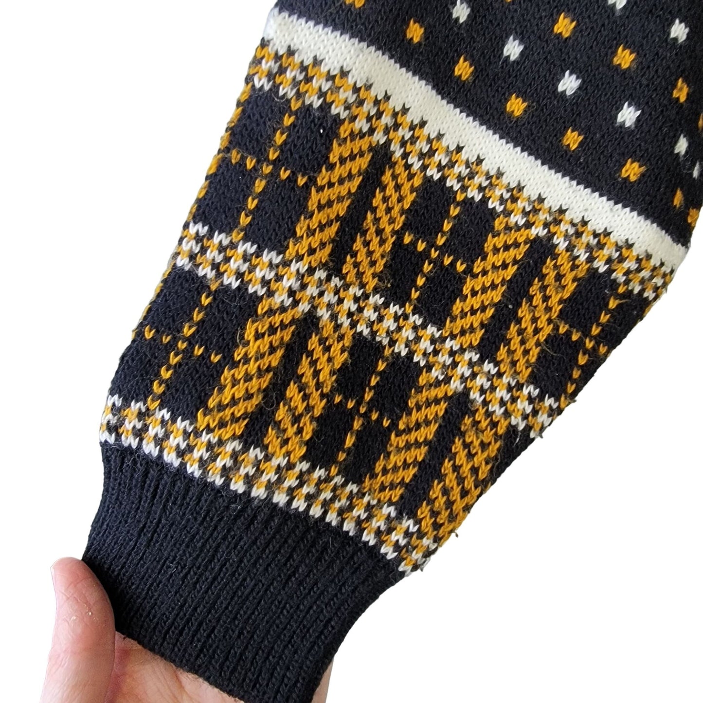 Vintage 70s Geometric Sweater Women Medium Brown Black