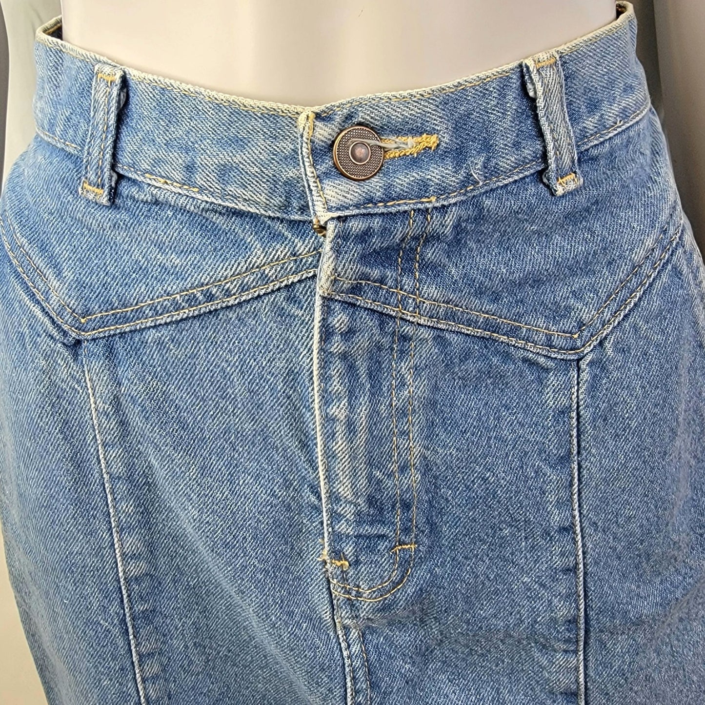 Vintage 80s Denim Mini Skirt Women Small 4 Light Wash Casual High Rise Blue Jean