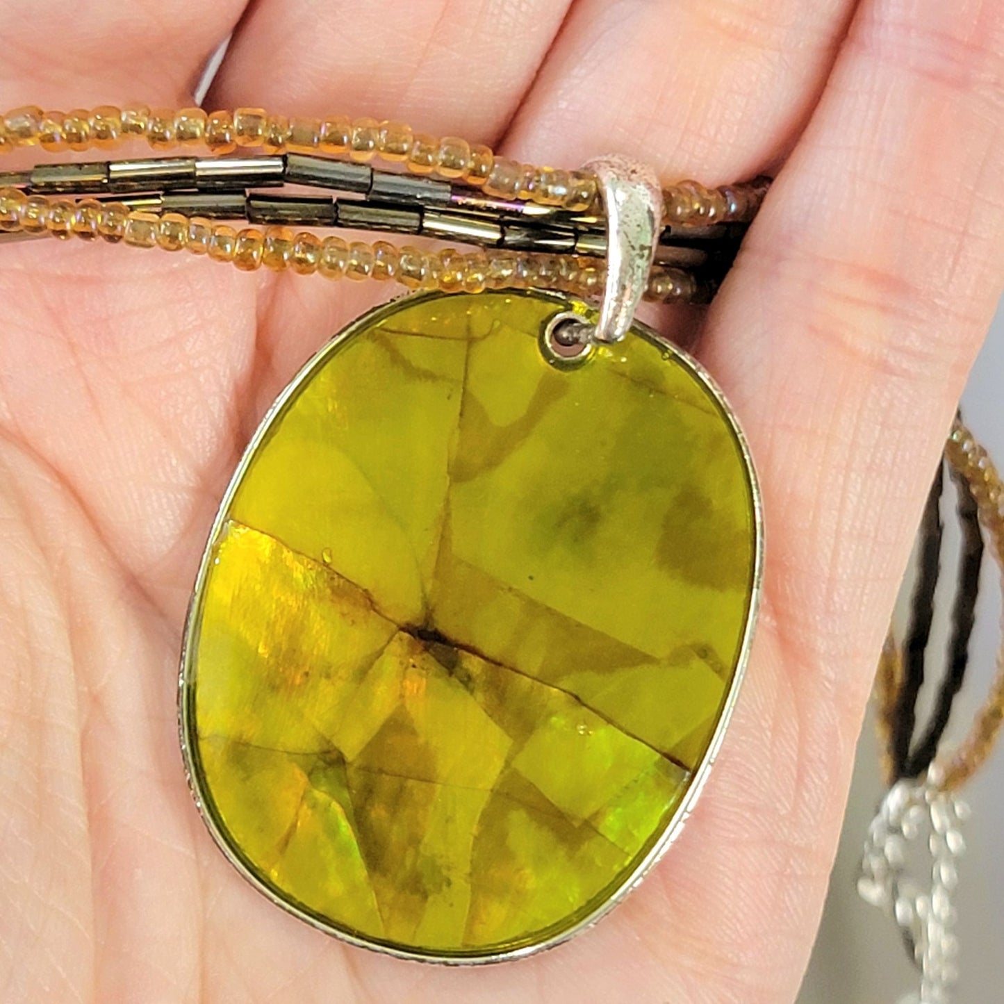 Vintage 80s Beaded Pendant Necklace Women Adjustable Jewelry Yellow Silver Boho