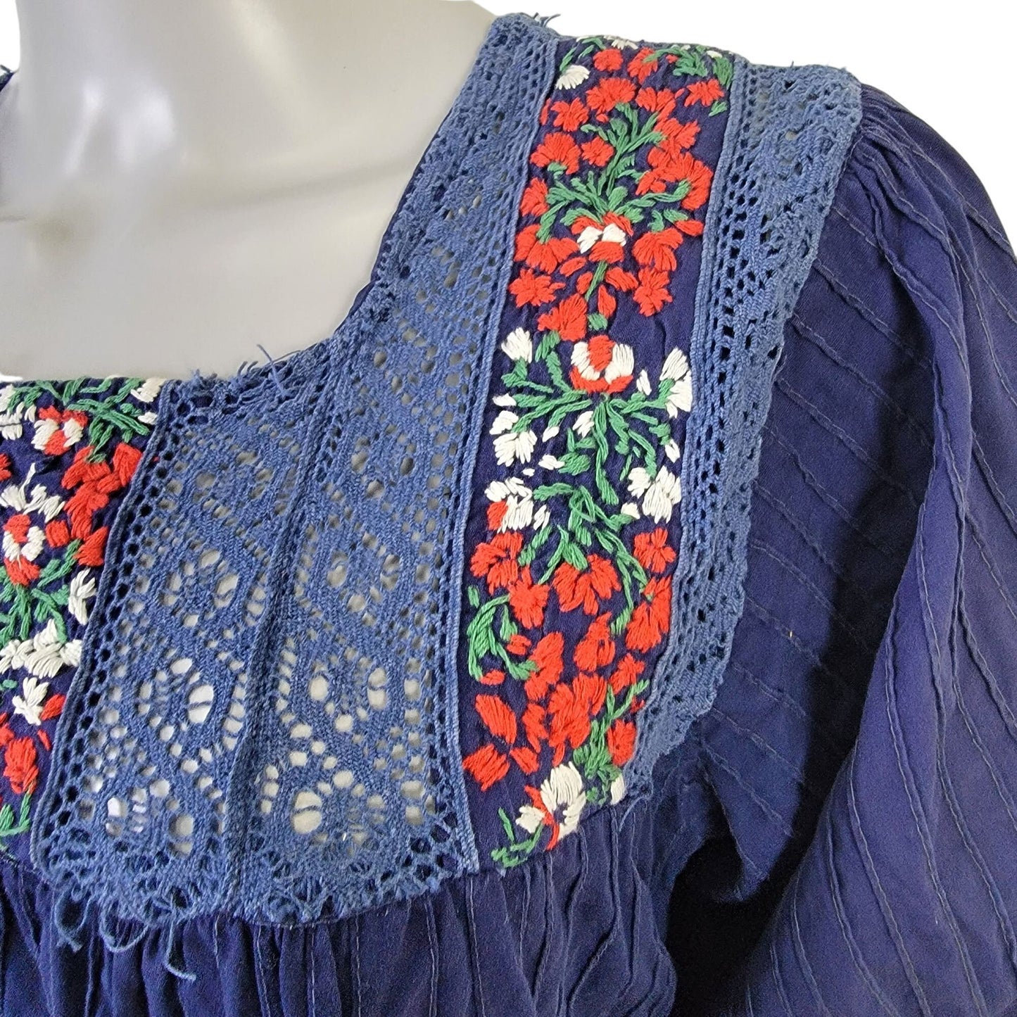 Vintage 70s Midi Dress Women Medium Embroidered Floral Bohemian Peasant 10 Blue