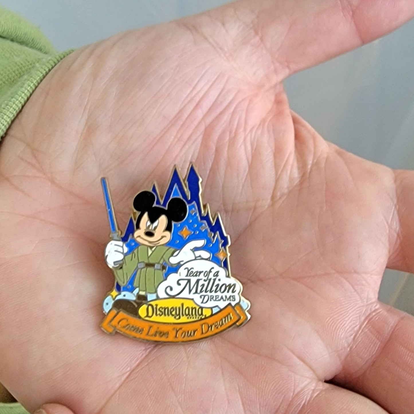 Disneyland Pin 2006 Year of a Million Dreams Jedi Mickey Mouse Collector Disney