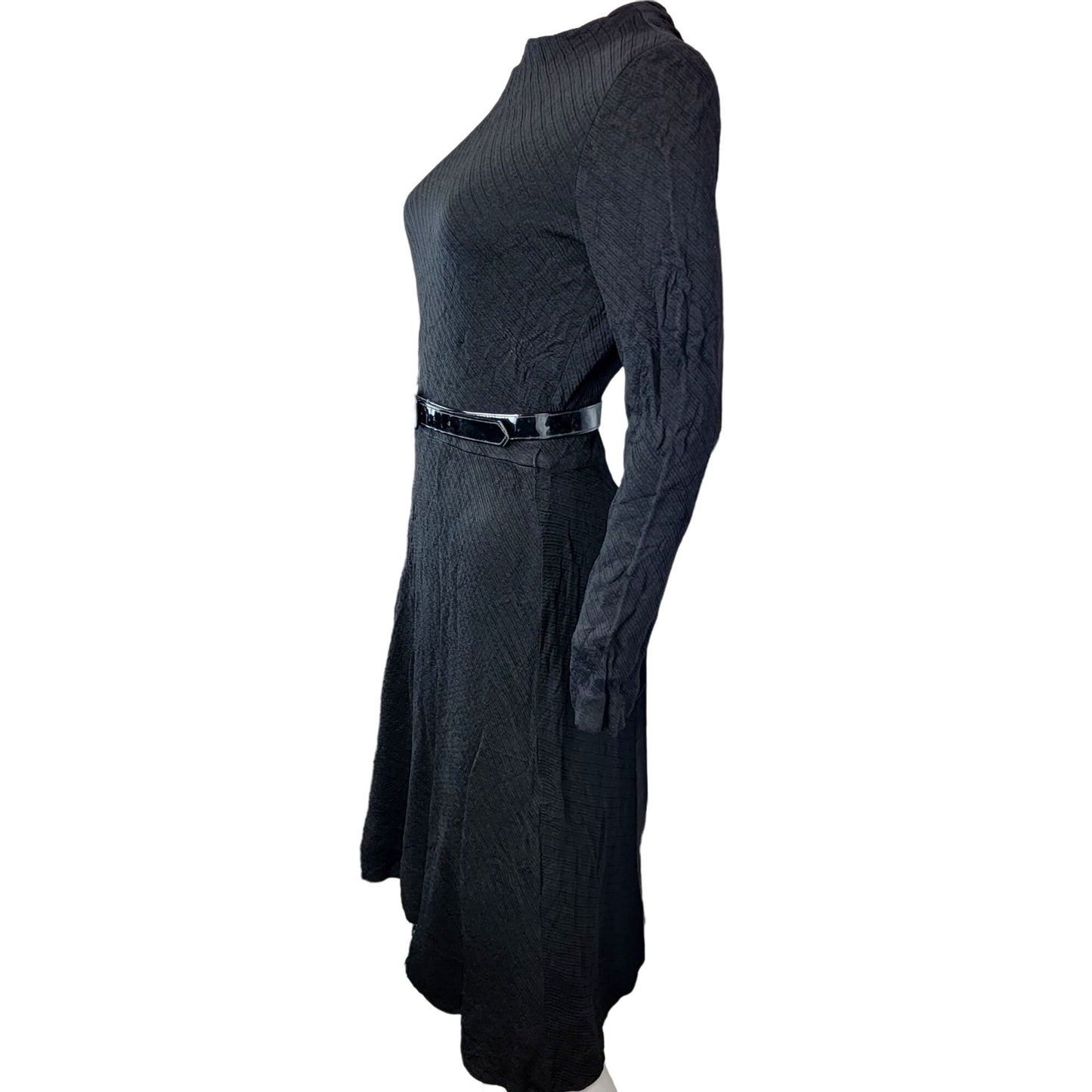 Vintage 70s Ribbed Black Dress Women 8 Medium Long Sleeves Knee Length
