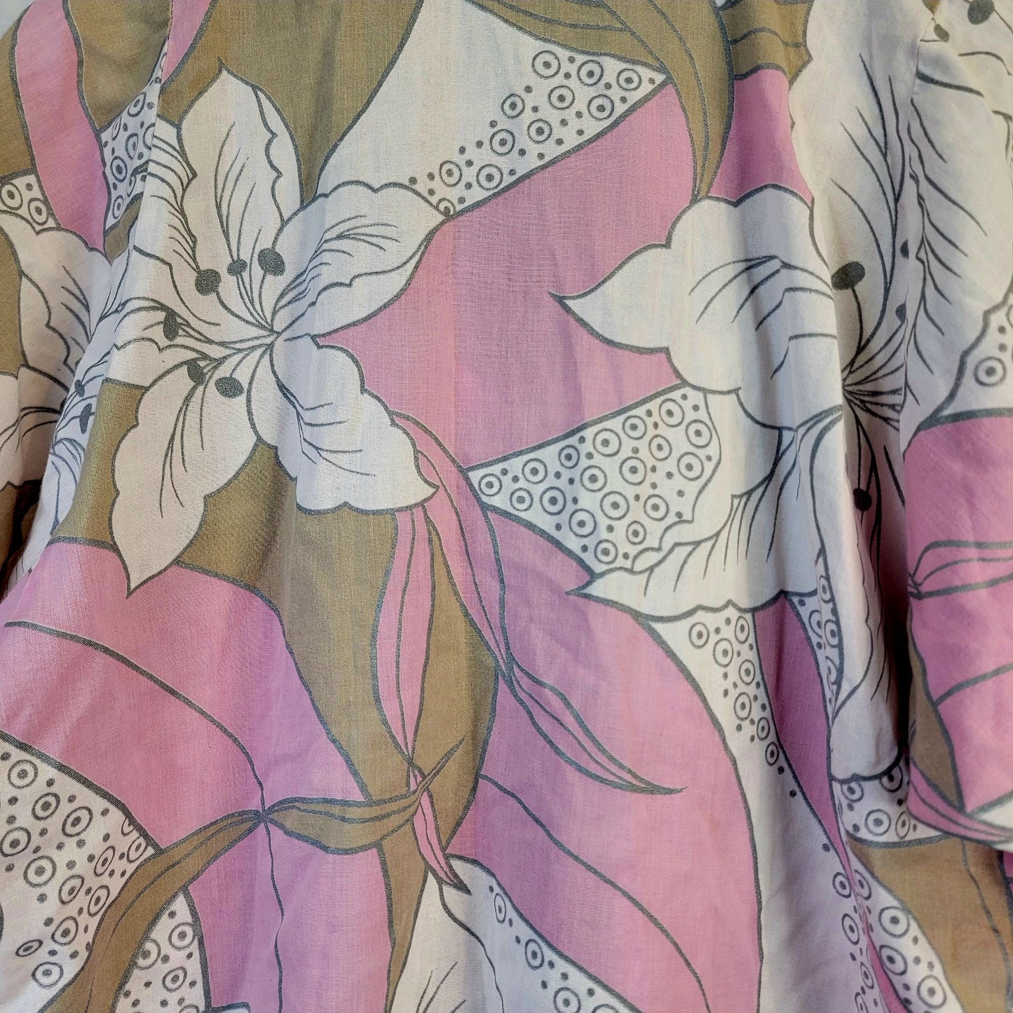 Vintage 70s Tropical Floral Shirt Women XL Button Collar Pink Tan