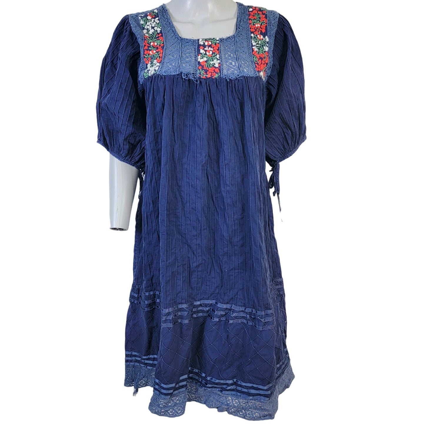 Vintage 70s Midi Dress Women Medium Embroidered Floral Bohemian Peasant 10 Blue