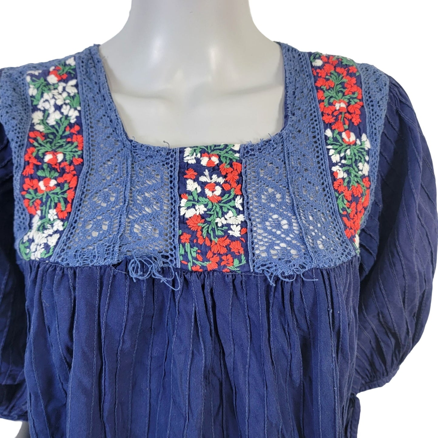Vintage 70s Midi Dress Women Medium Embroidered Floral Bohemian Peasant 10 Blue