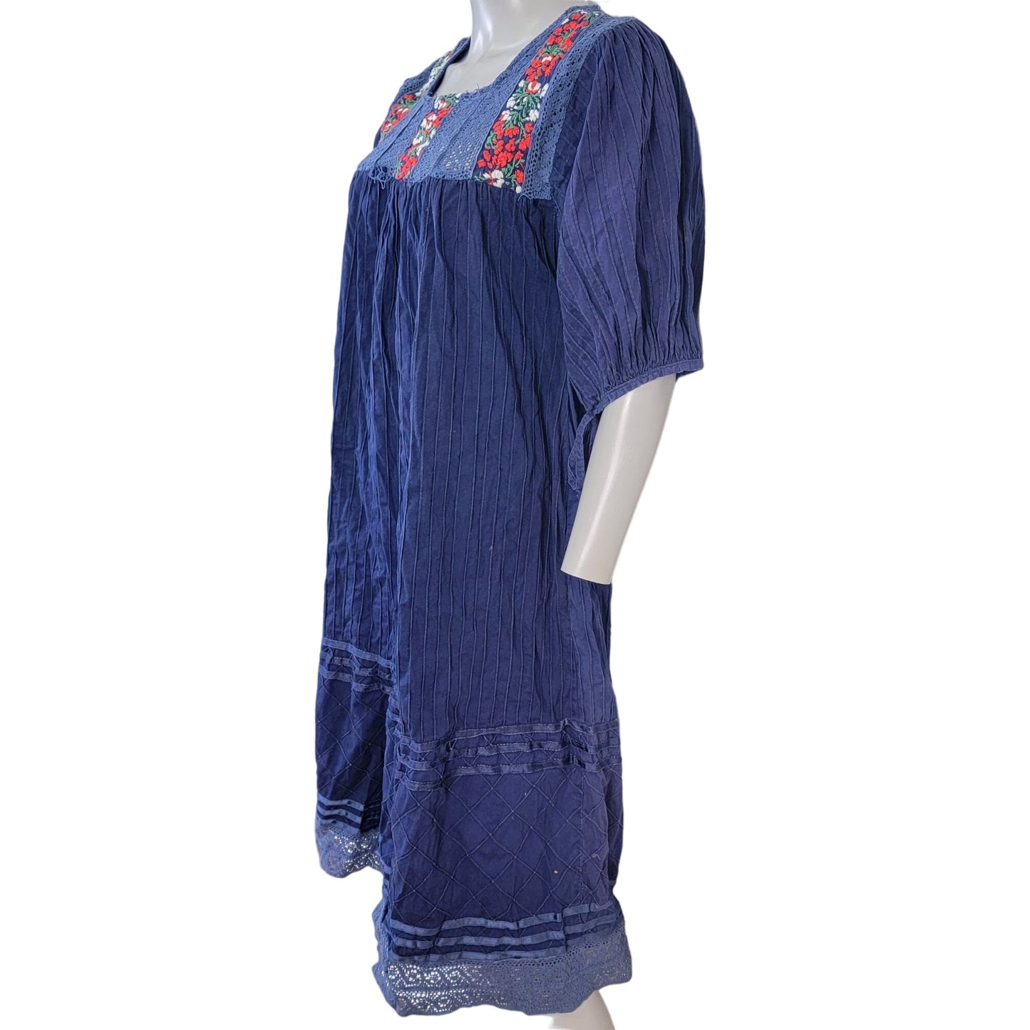 Vintage 70s Midi Dress Women Medium Embroidered Floral Bohemian Peasant 10 Blue