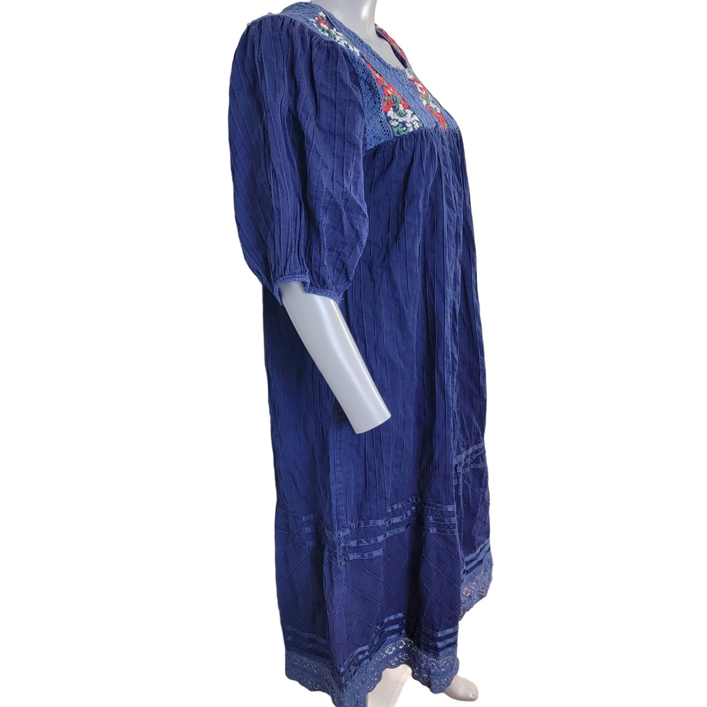 Vintage 70s Midi Dress Women Medium Embroidered Floral Bohemian Peasant 10 Blue